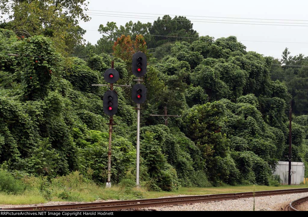 The old Seaboard signals @ Raleigh Street
