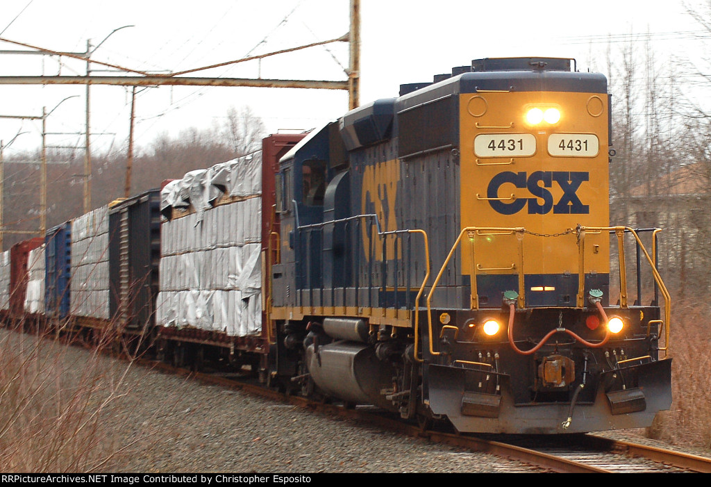 CSX 4431 w/ SA31