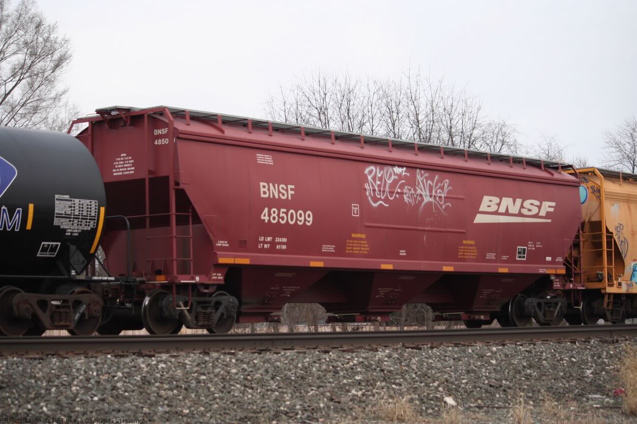 BNSF 485099