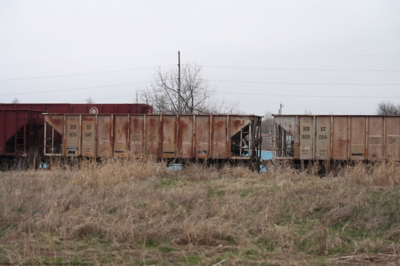 BNSF 909=47