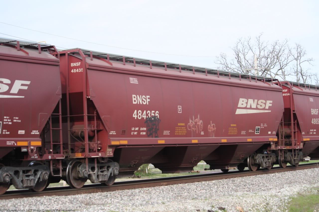 BNSF 484356
