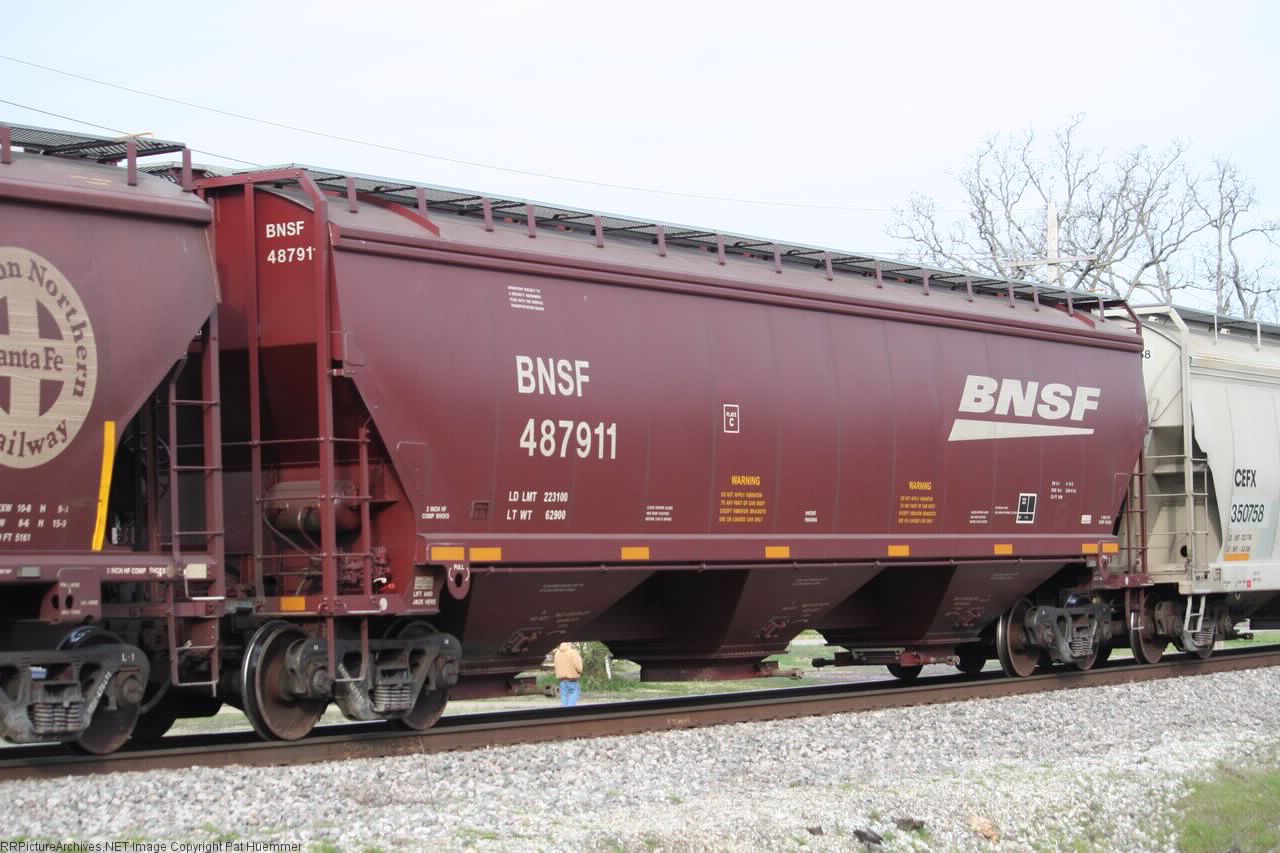 BNSF 487911