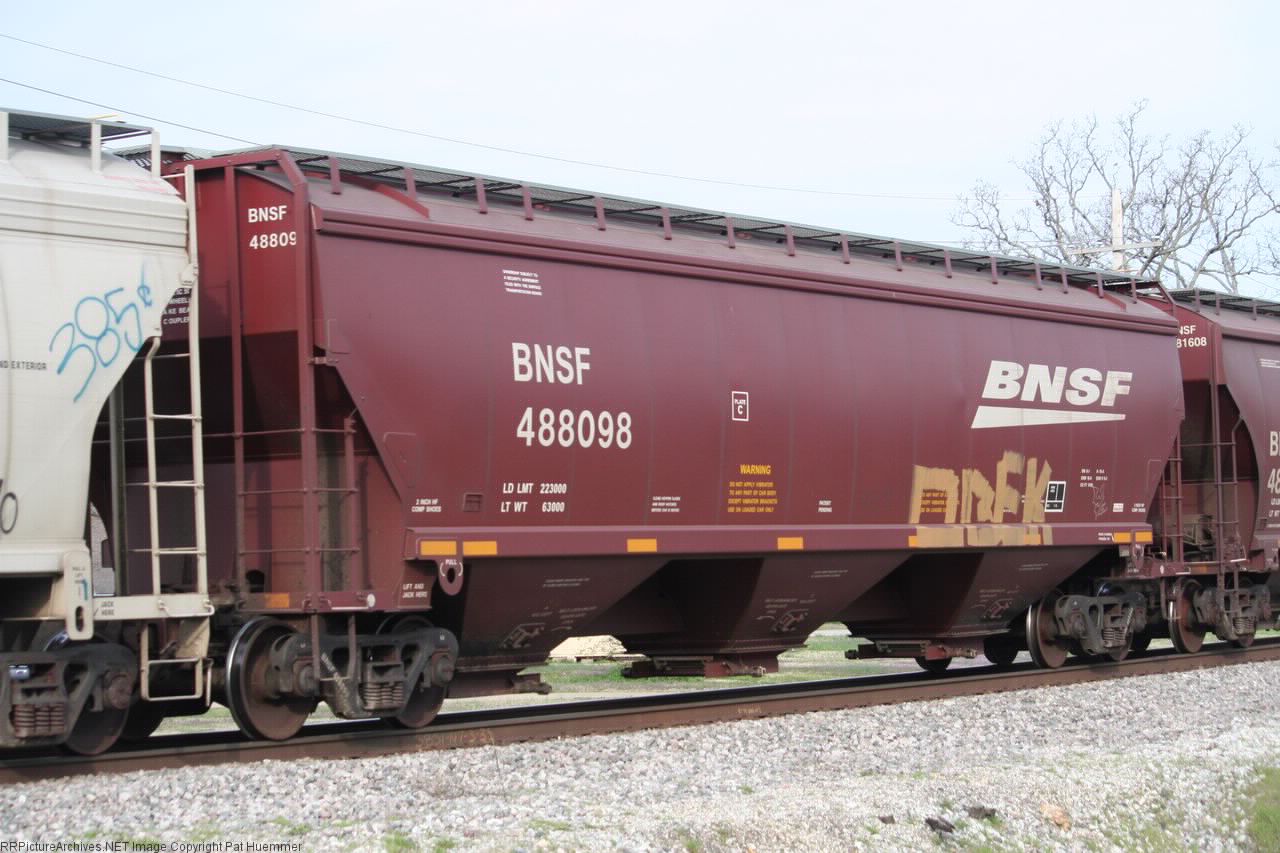 BNSF 488098