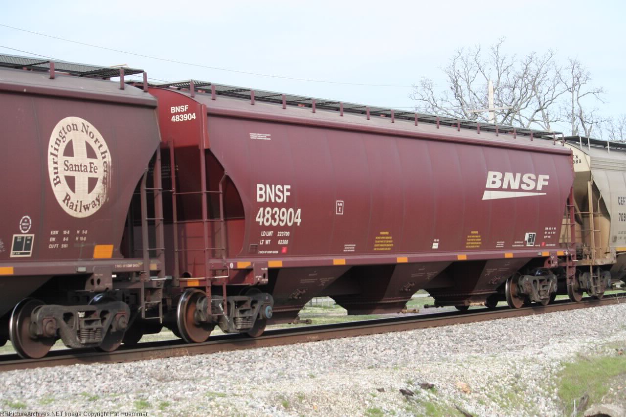 BNSF 483904