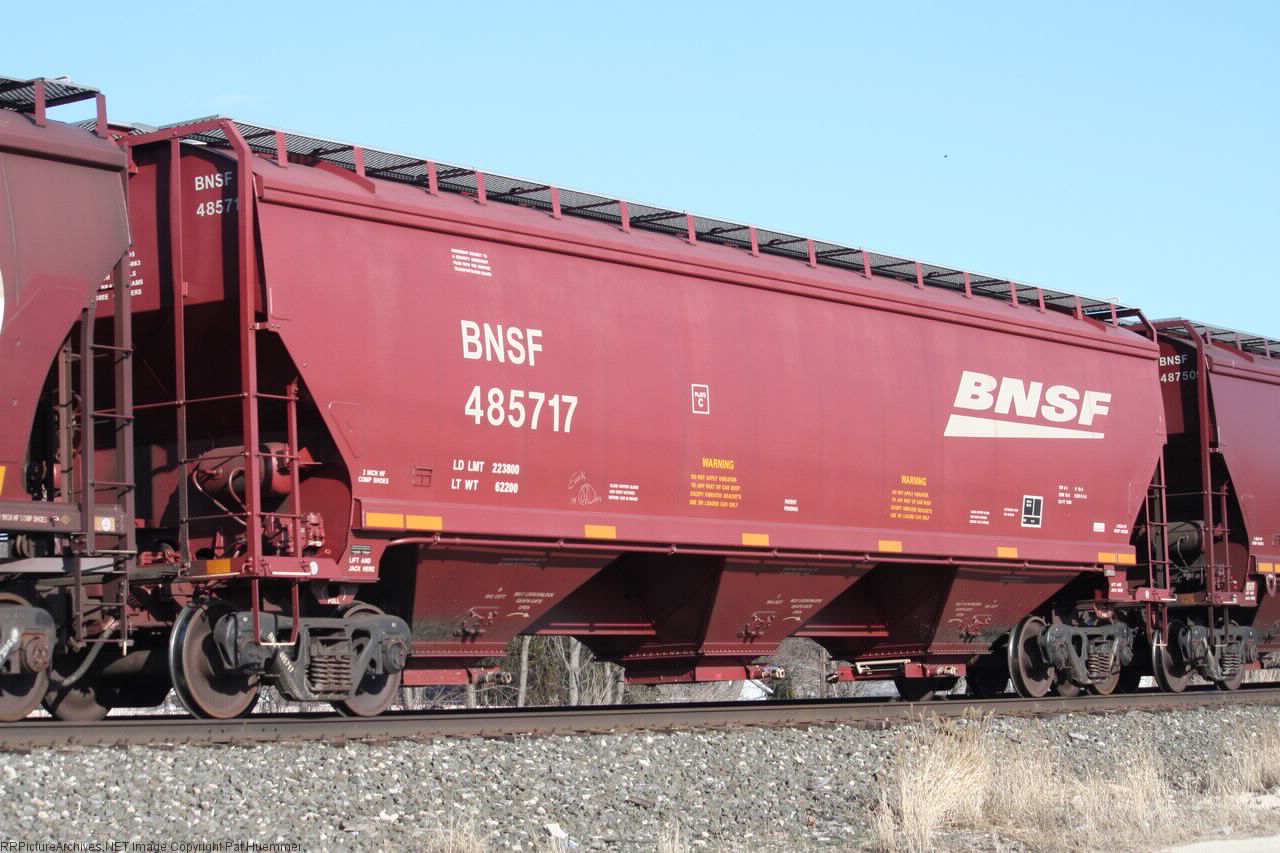 BNSF 485717