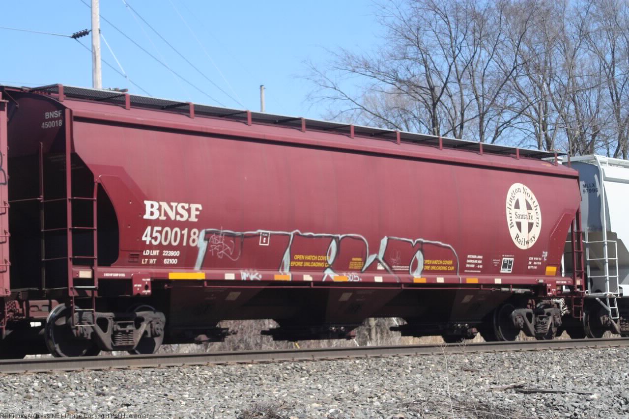 BNSF 450018