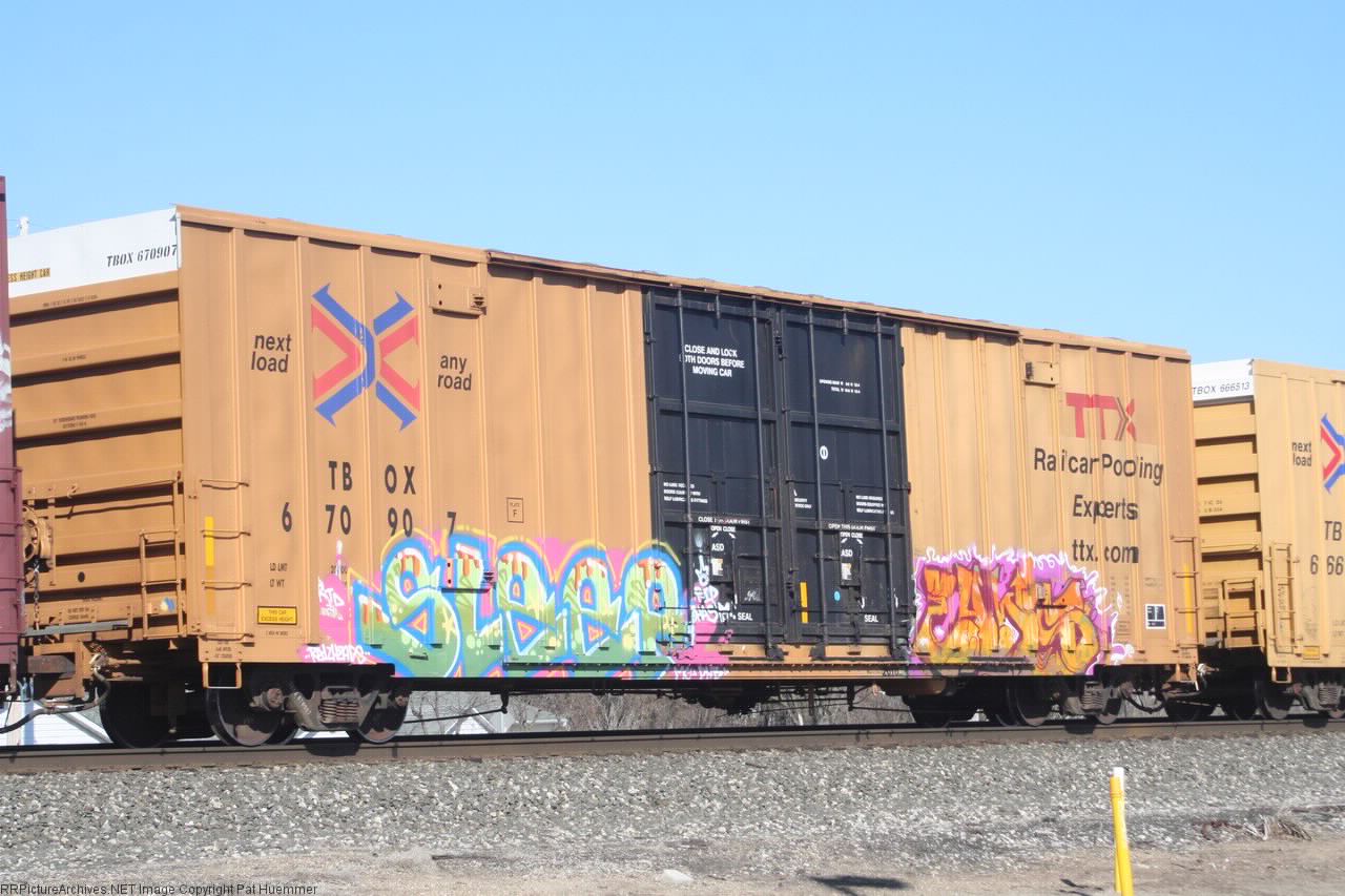 TBOX 670907