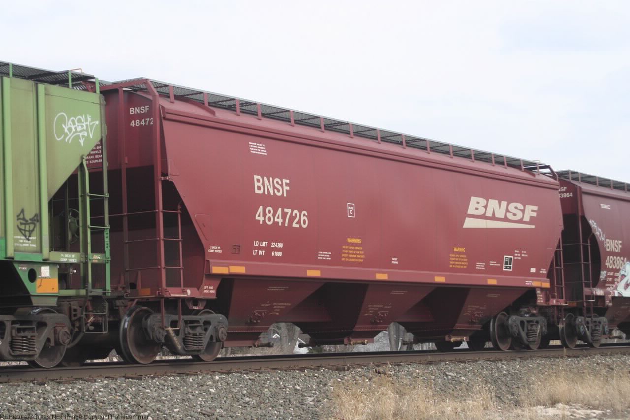 BNSF 484726