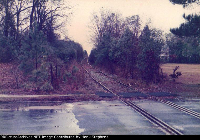 Varous Shots of the Louisville and Wadley RR in South Georgia