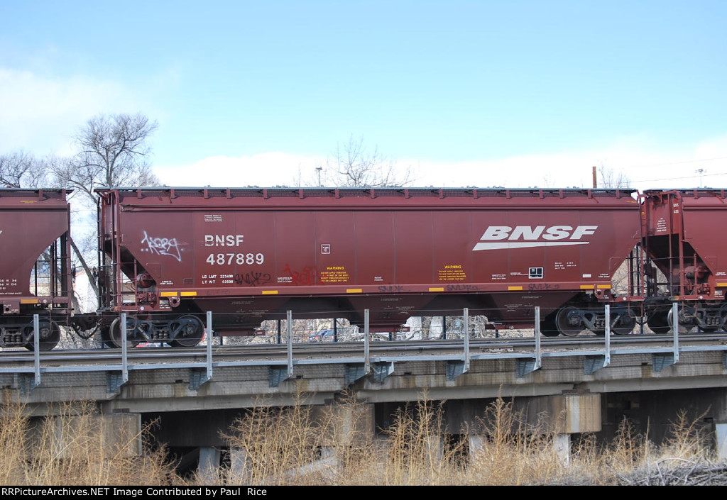 BNSF 487889