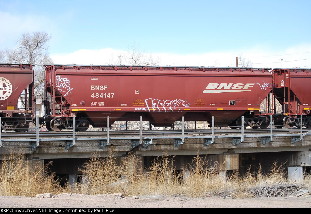 BNSF 484147