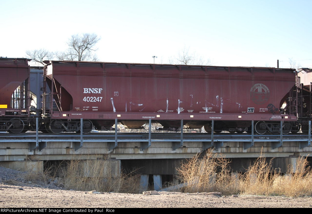 BNSF 402247