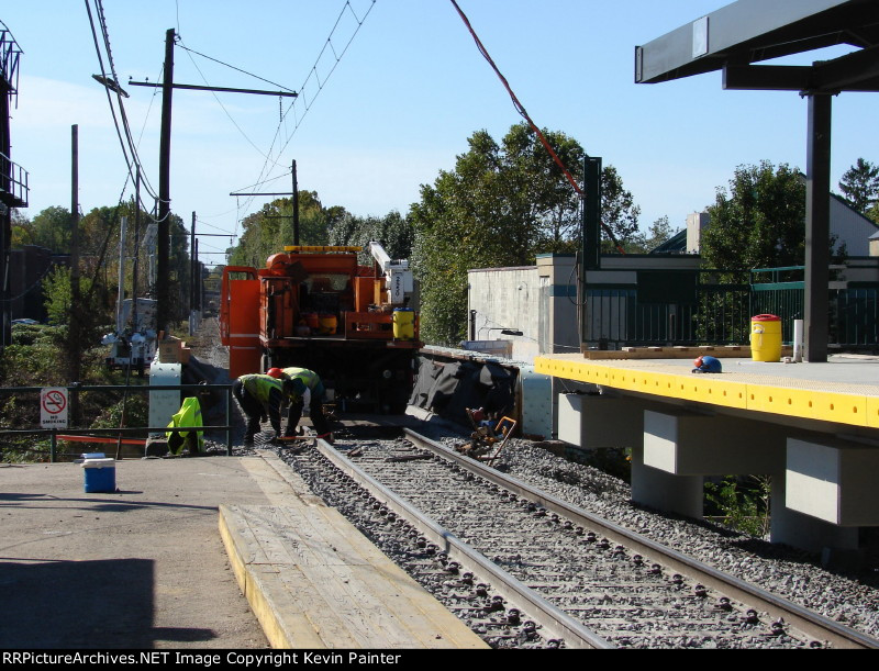 Workin' on the bridge over Cottman Ave.