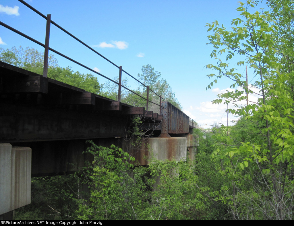Soo Line Bridge over Ex GN