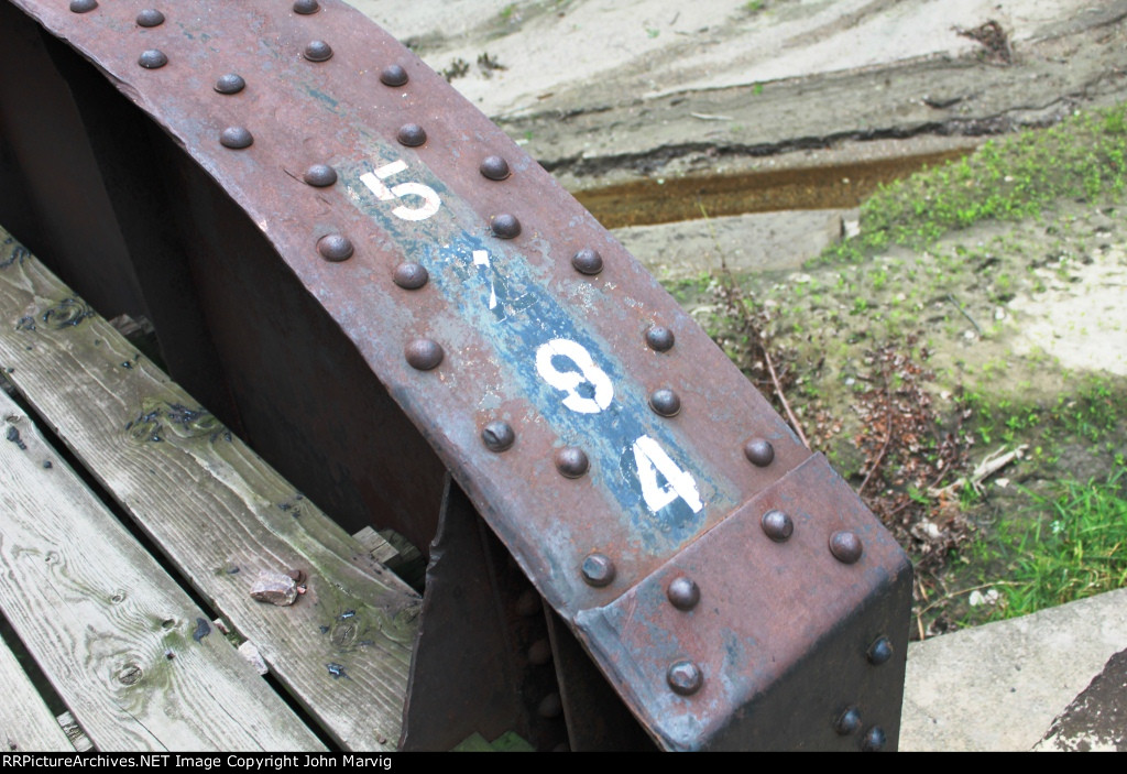 Ex CNW bridge over unnamed creek