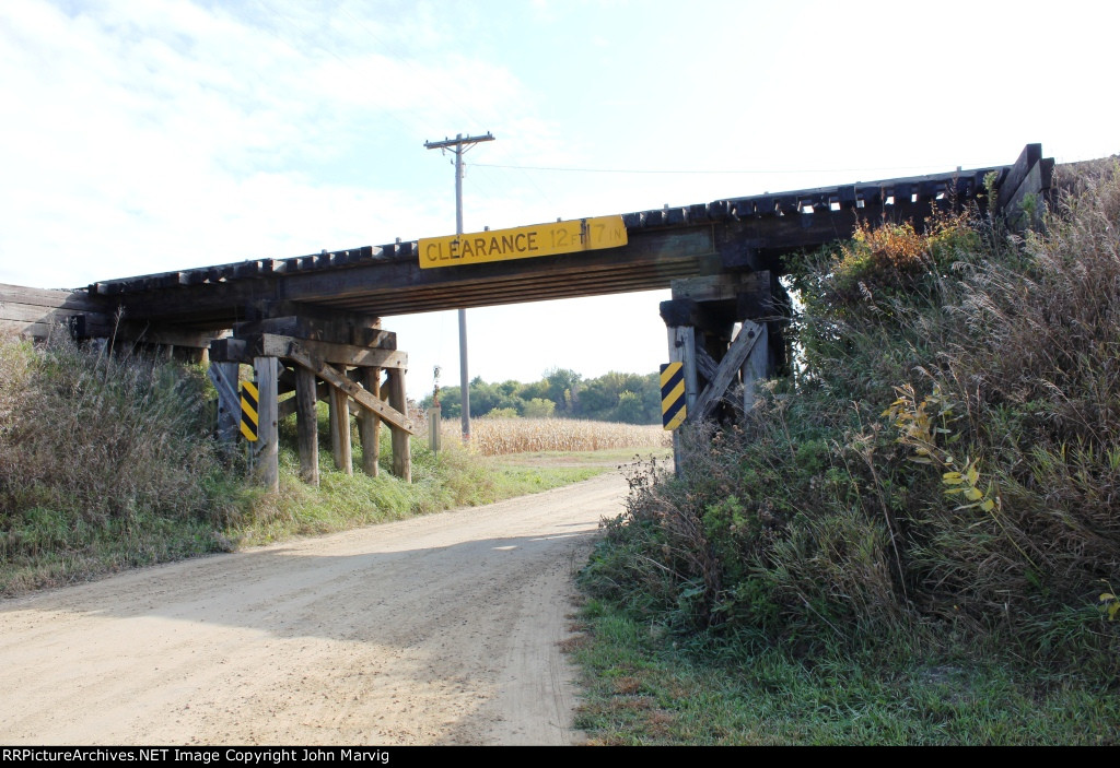 Ex MILW 275th St Bridge