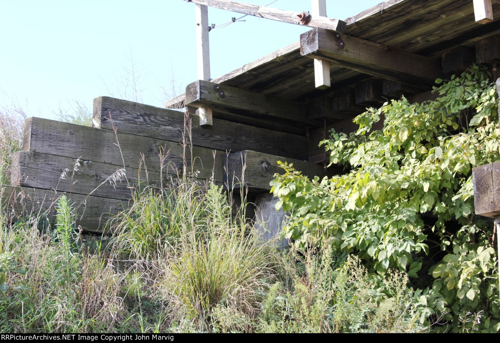 Ex MILW 275th St Bridge