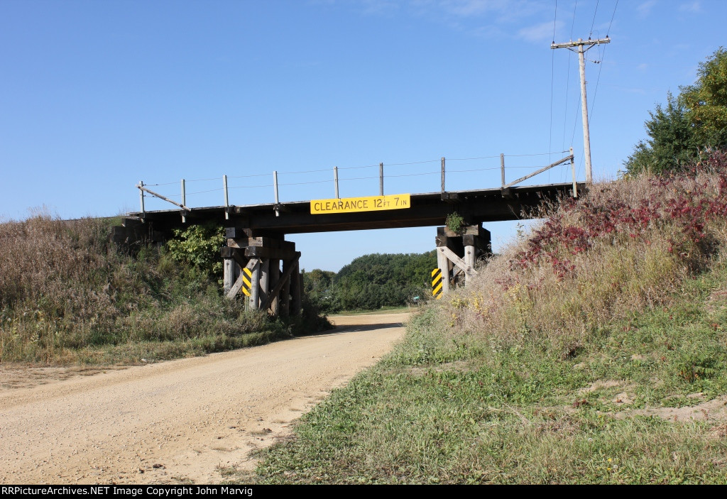 Ex MILW 275th St Bridge