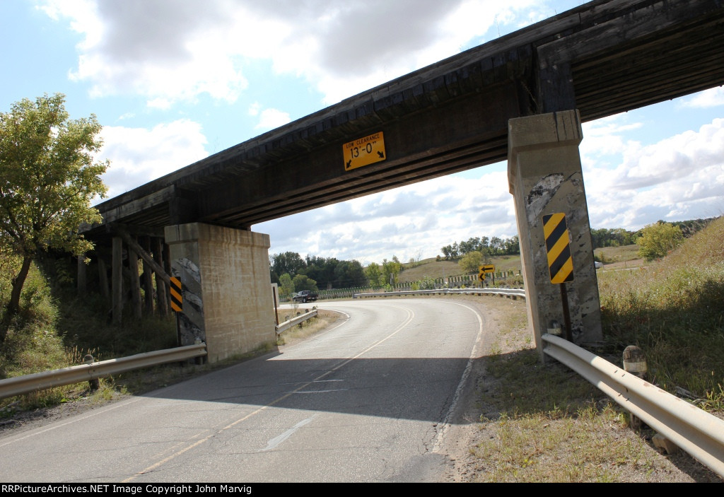 Ex MILW, Now abandoned County 45 Bridge