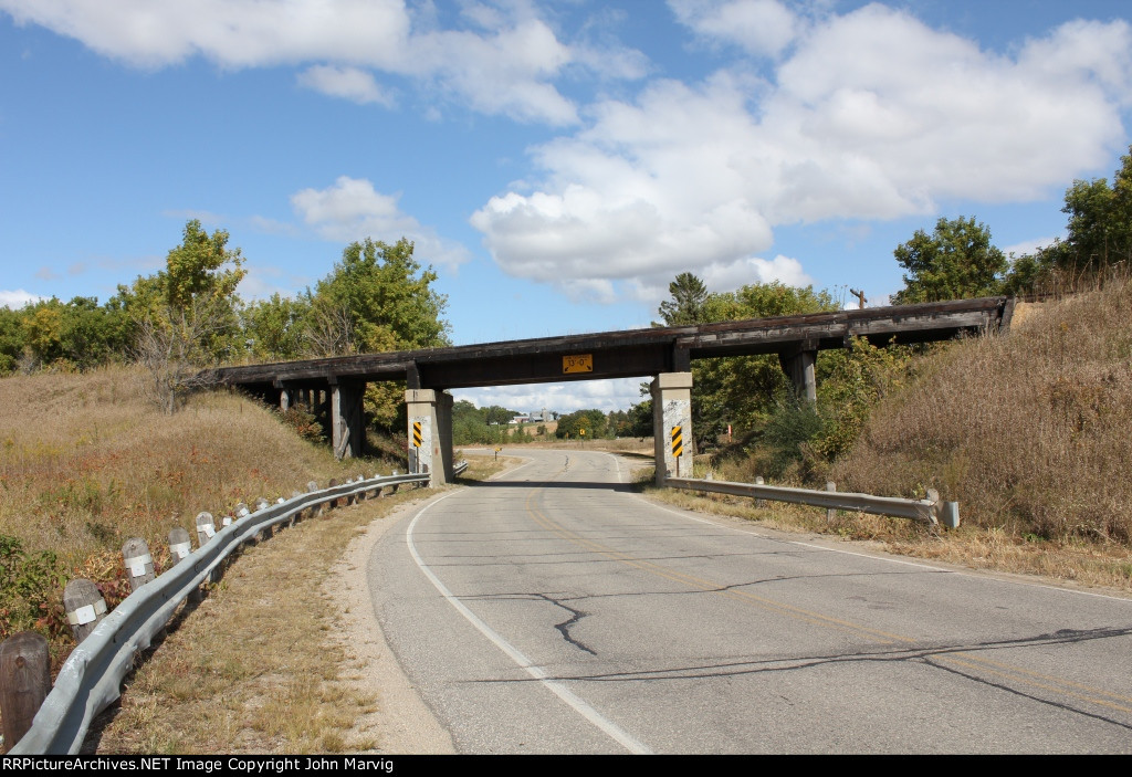 Ex MILW, Now abandoned County 45 Bridge