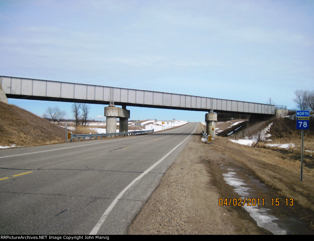 Central Lakes Trail Ex GN Bridge over MN 78