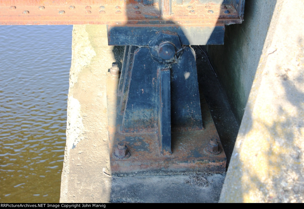 TC&W Ex MILW over Watson Sag