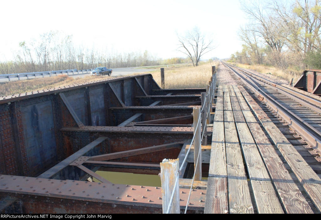 TC&W Ex MILW over Watson Sag