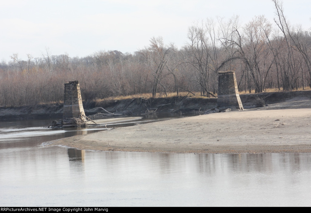 Former CNW Bridge at St. Peter