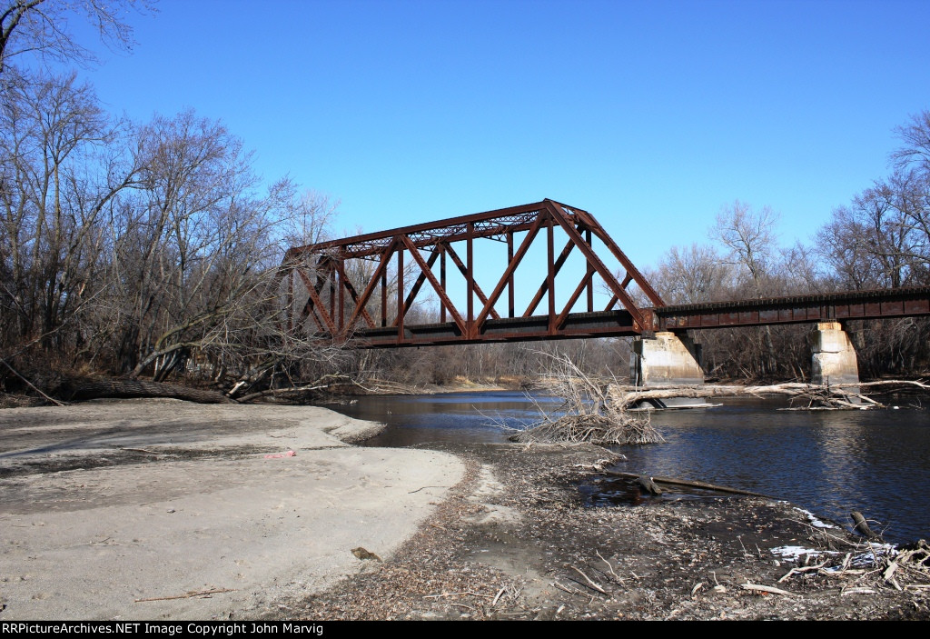BNSF Bridge over Crow River