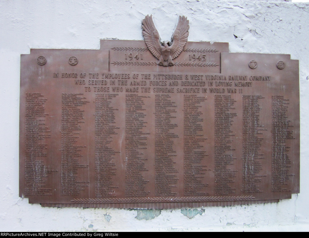 Plaque on P&WV World War 2 Monument