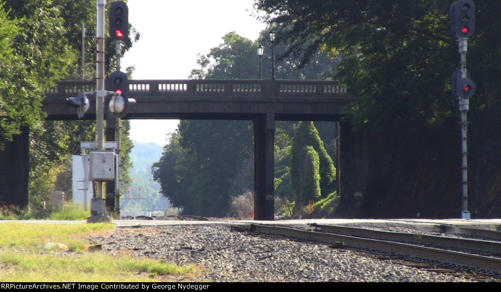 NS Tracks, Church St. Bridge