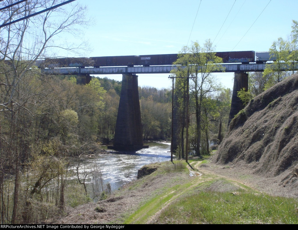 NS line / Railroad trestle over the Pacolet River