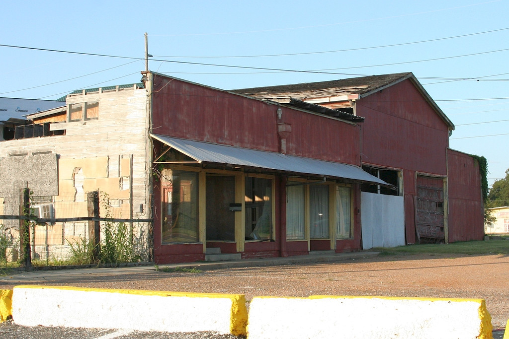 Enginehouse for shortline