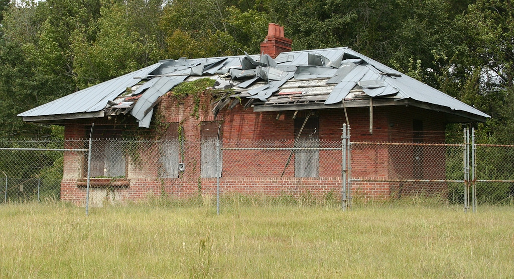 Frisco depot abandoned