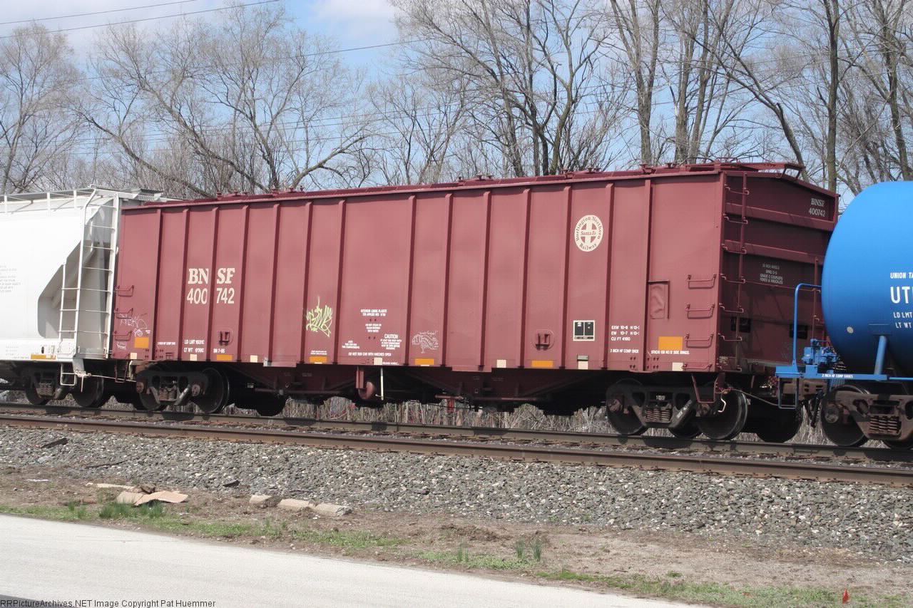 BNSF 400742