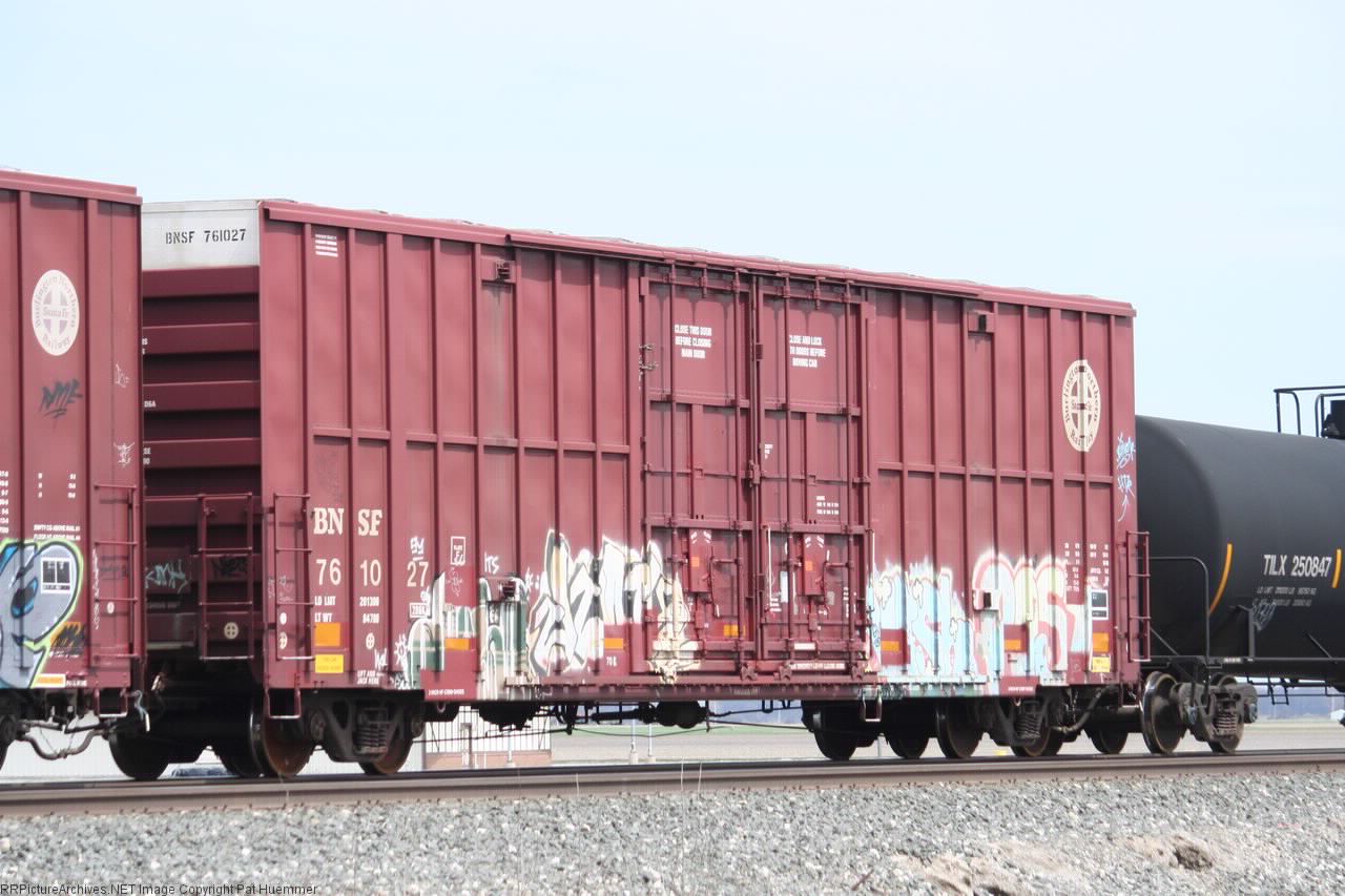 BNSF 761027