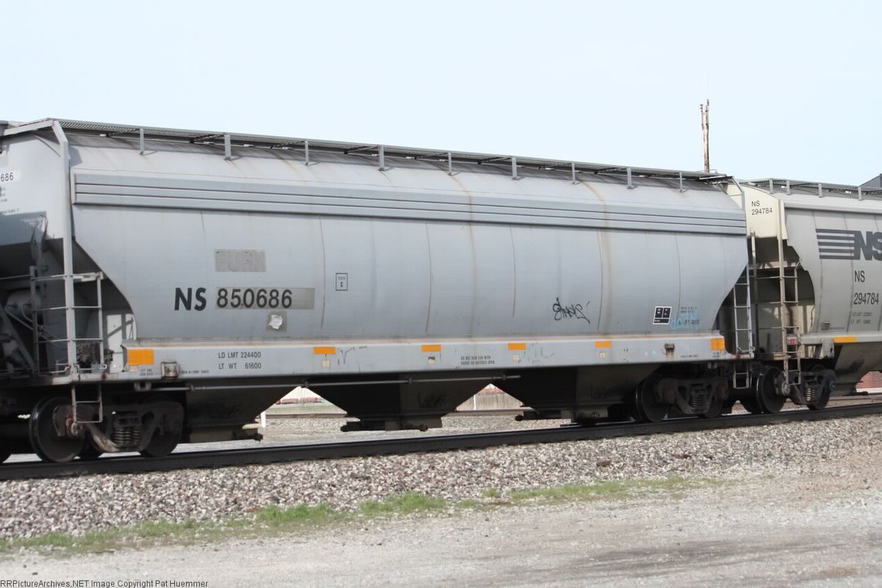 NS 850686