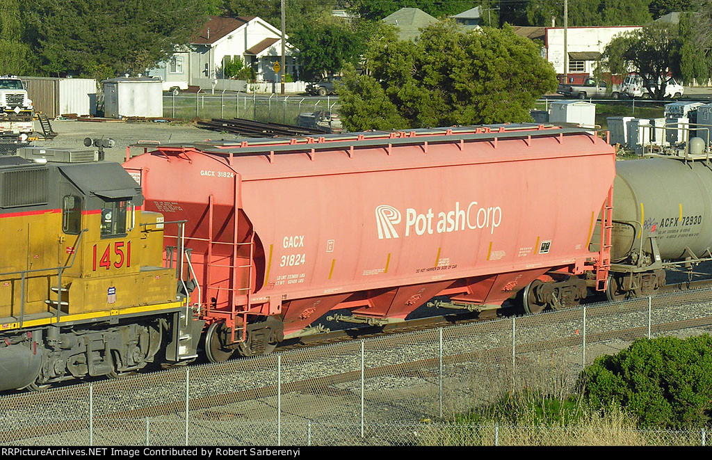 GACX 31824