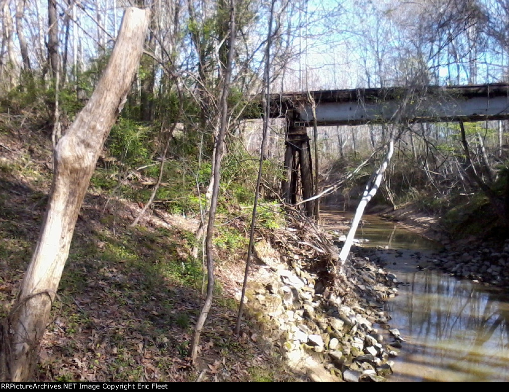 Old Iron Trestle crossing Gray's Creek
