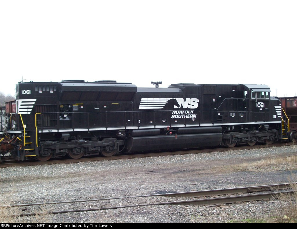 NS SD70ACe 1061