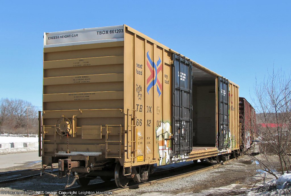 TBOX 661203 with open door