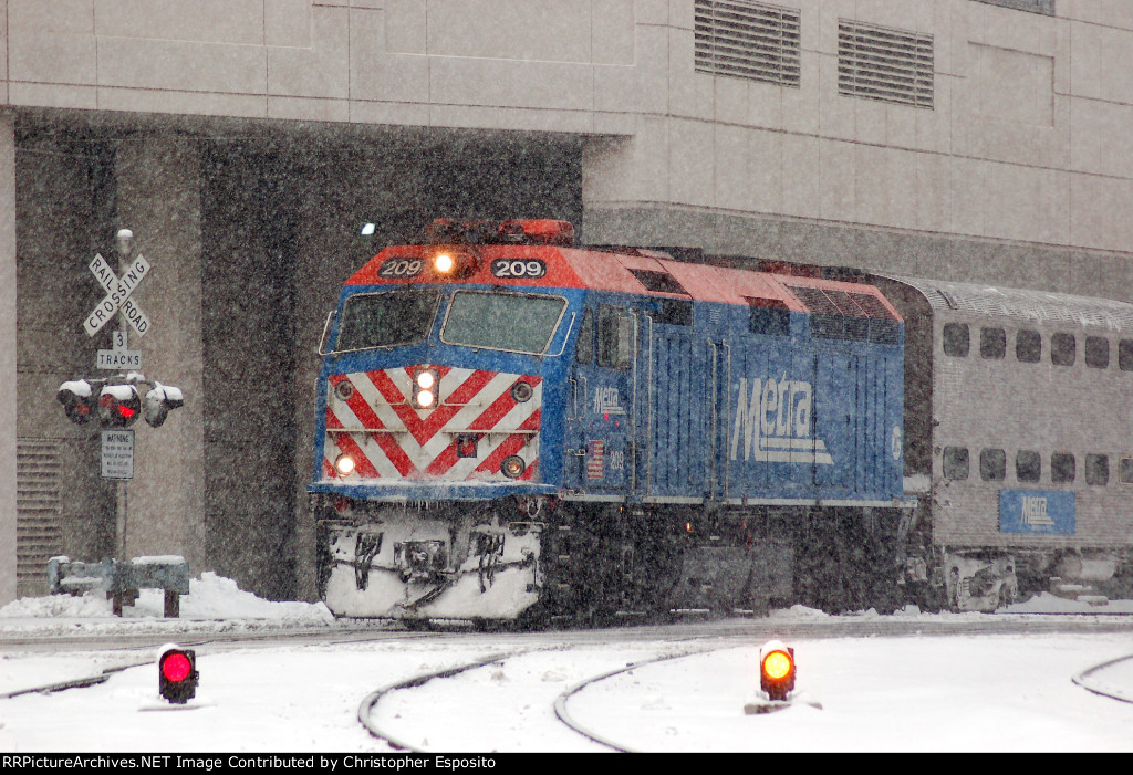 Metra  F40PHM-2 209