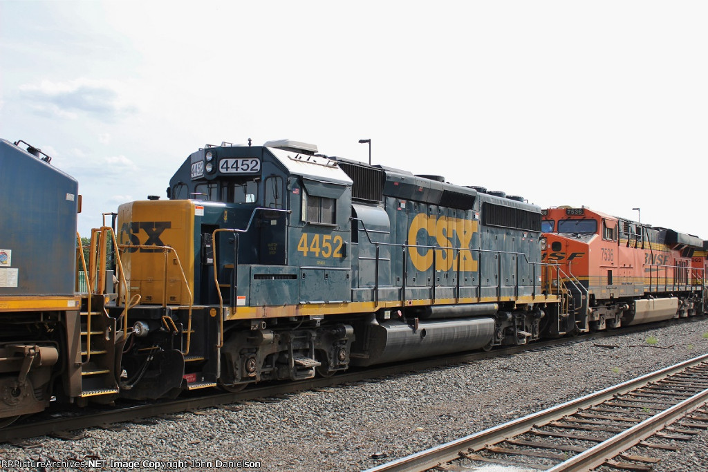 CSX 4452