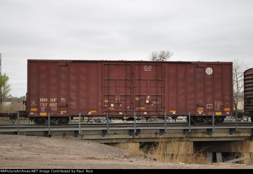 BNSF 727697