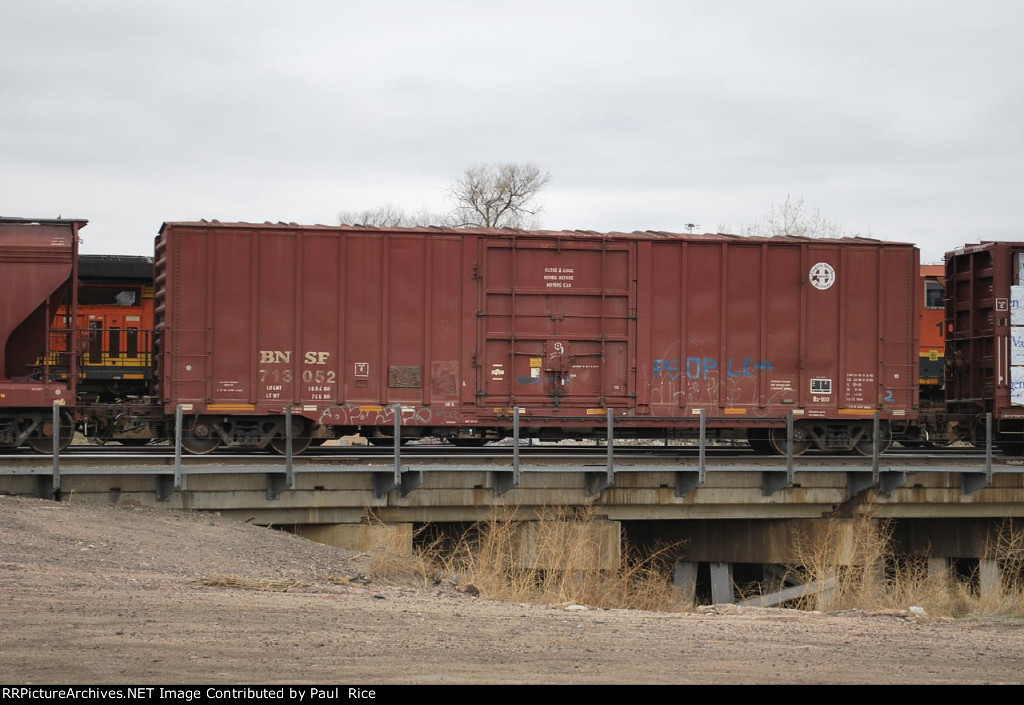 BNSF 713052