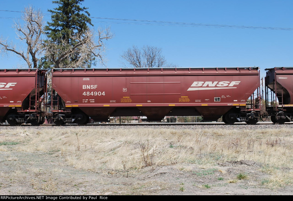 BNSF 484904