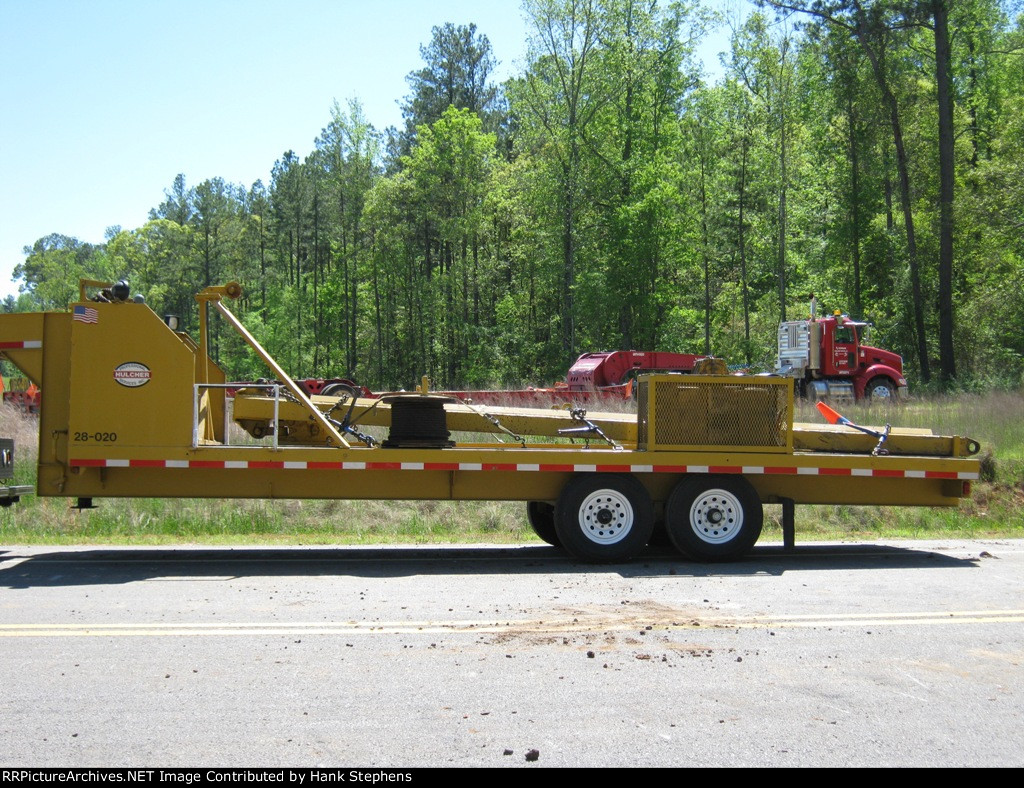 Utilco Mantis crane setup and support equipment for derailment cleanup in 2011 on CSX AWP-WofA 