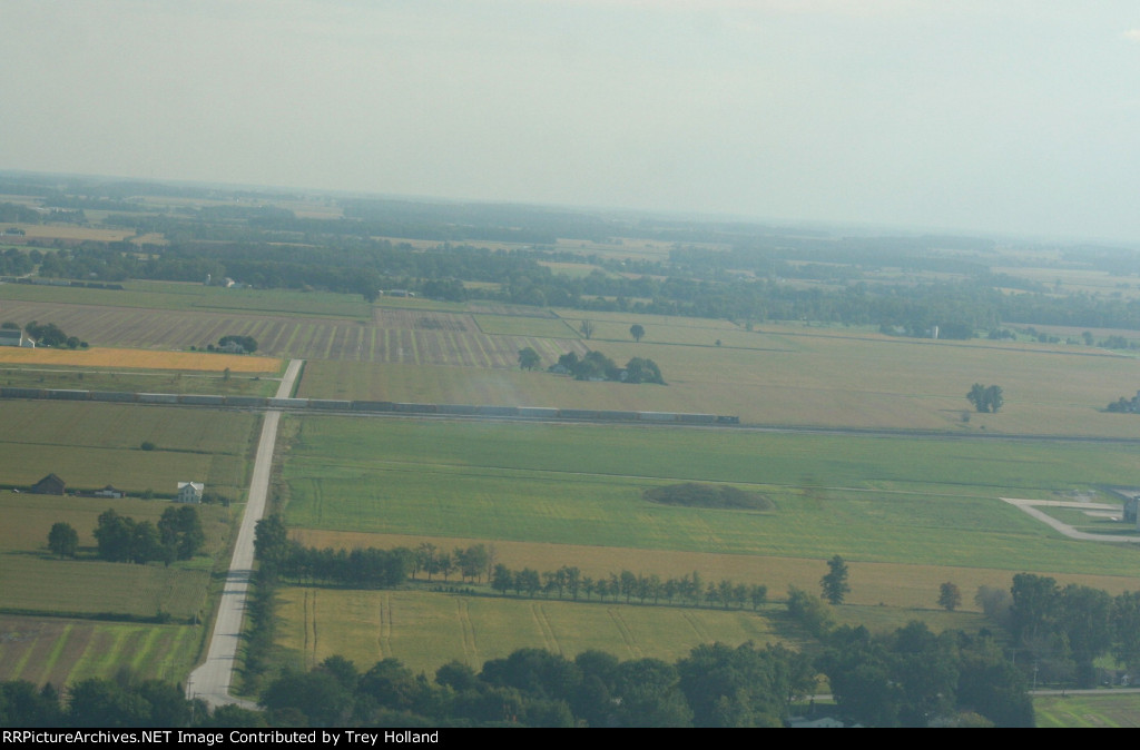 2 Trains, NS and CSX. 