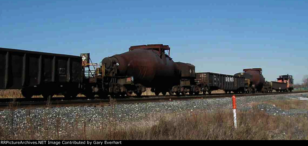Hot metal bottle car train