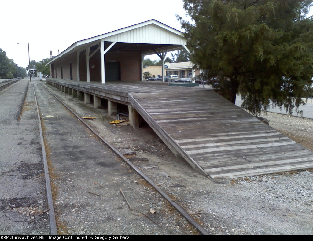 Southern Pines Freight Station